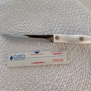 Cutco trimming knife.